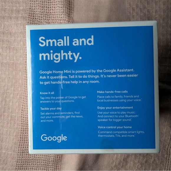 Google Home Mini - Picture 5 of 6
